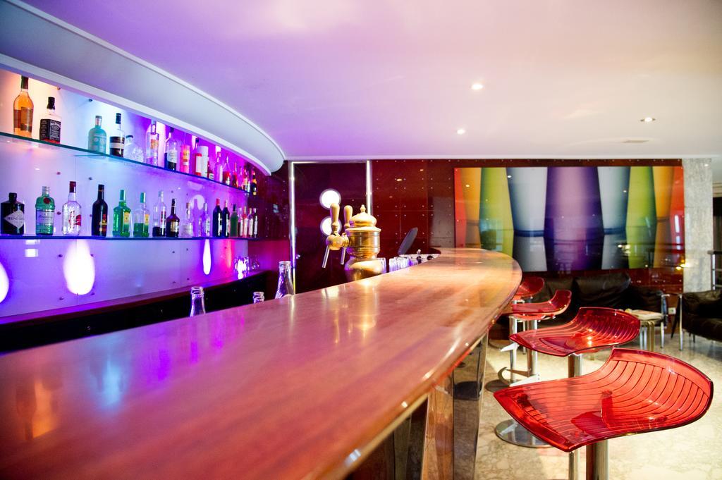 ז'ואן-לה-פינס Garden Beach Hotel מראה חיצוני תמונה
