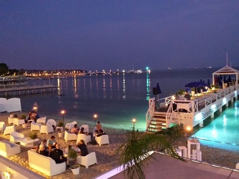 ז'ואן-לה-פינס Garden Beach Hotel מראה חיצוני תמונה