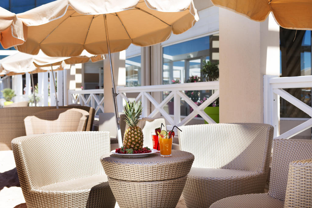 ז'ואן-לה-פינס Garden Beach Hotel מראה חיצוני תמונה